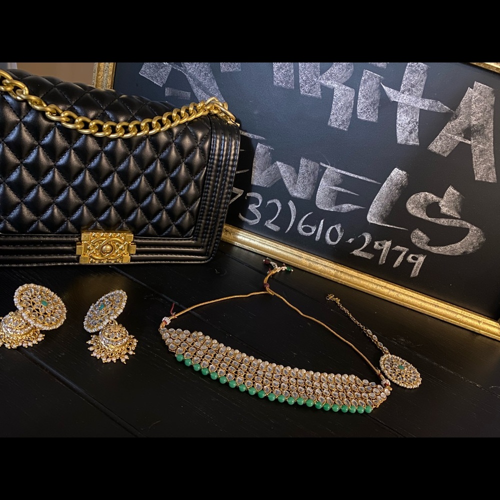 Gorgeous Kundan & gold plated choker set